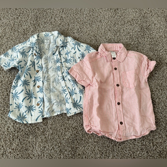 Toddler Boy’s Carters Button Downs - Picture 1 of 3